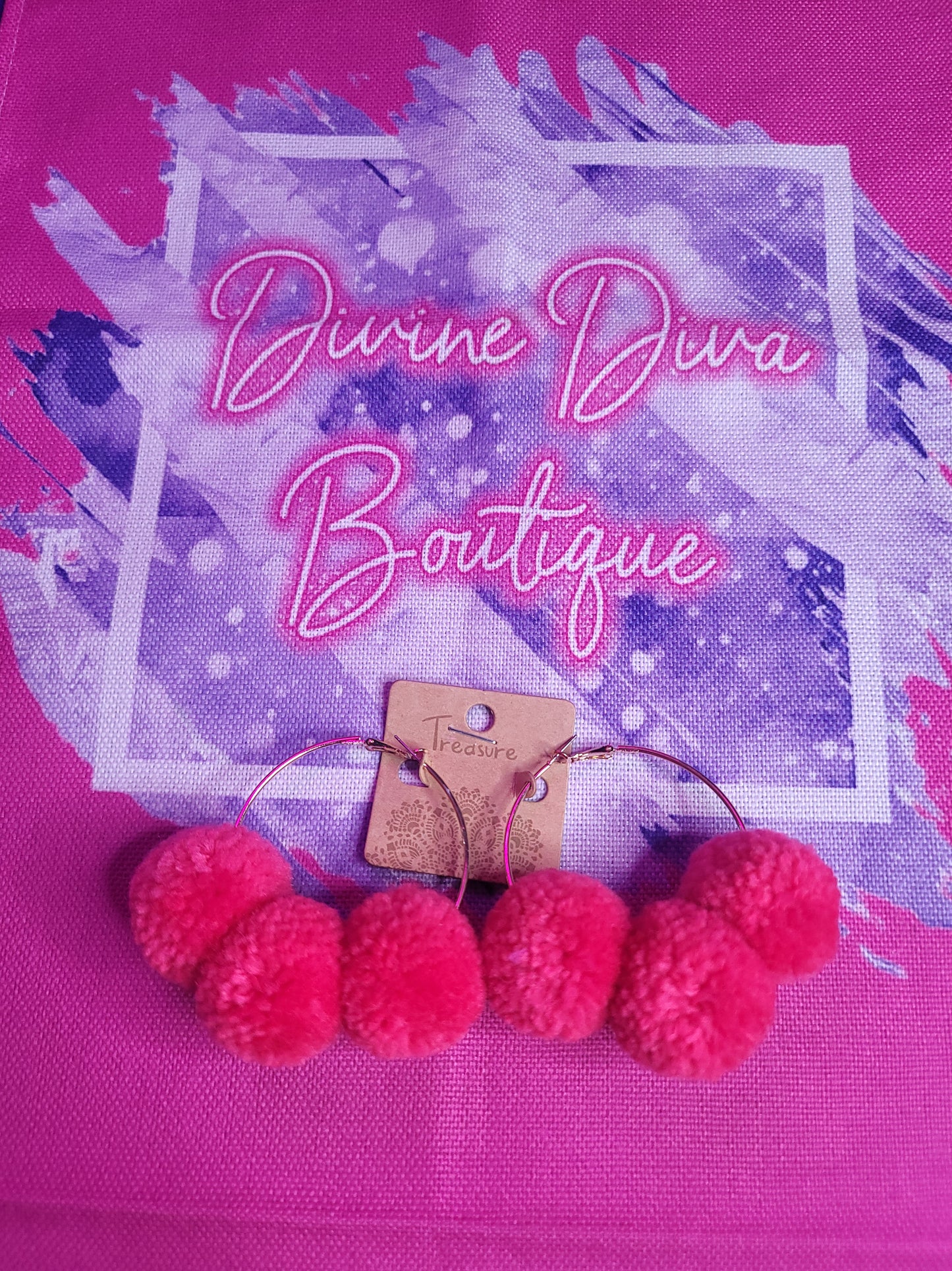 Hoop Pom Pom